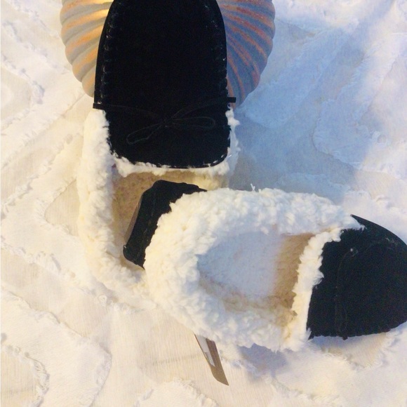 Run small Women's Muk Luks Slippers Very Comfortable Shoes Size 6 - Picture 4 of 8